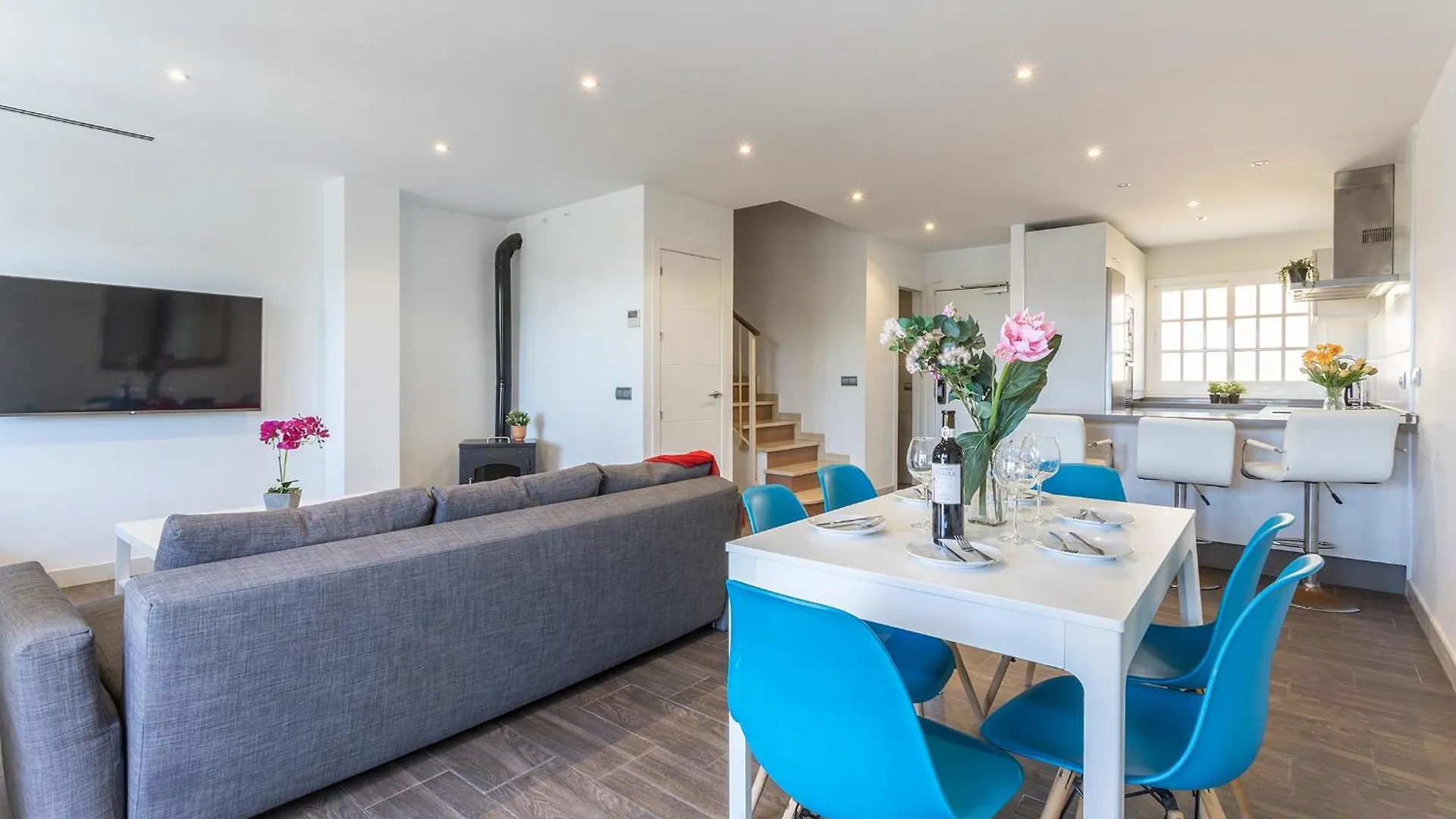 5 Rooms 5 Banos Acceso Playa Free Parking Cadiz